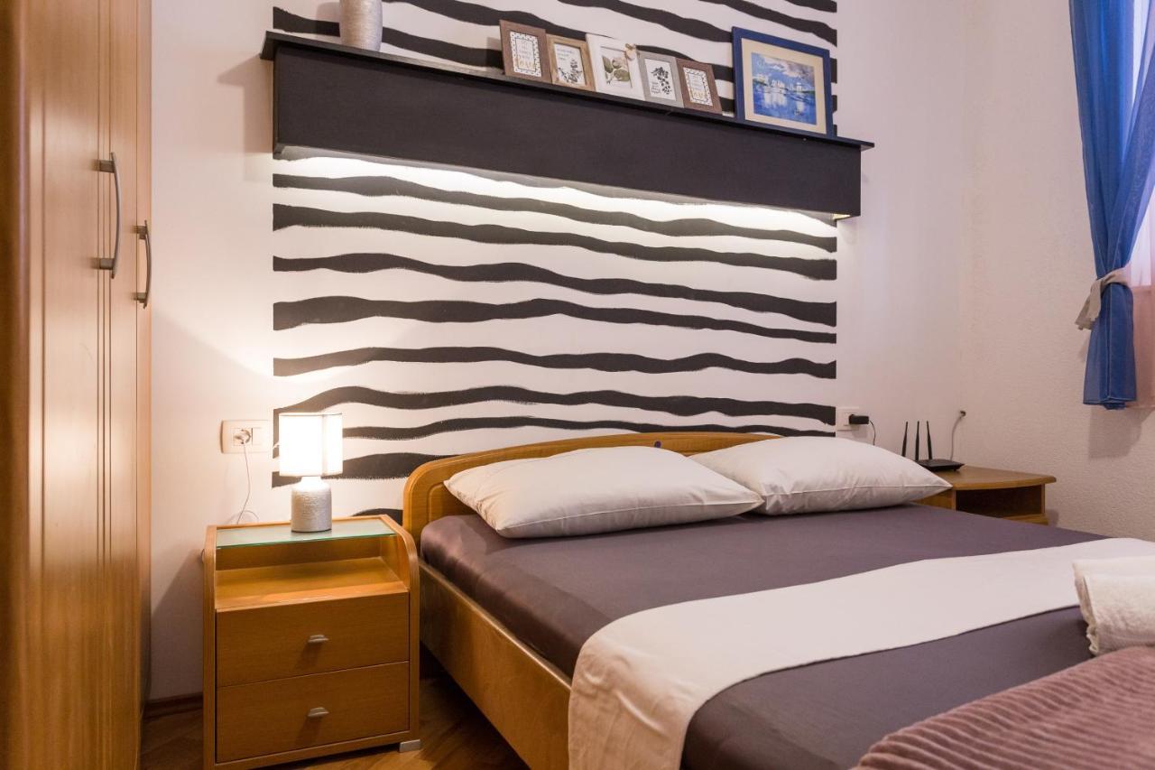 Apartman Ikar โปดสตรานา ภายนอก รูปภาพ
